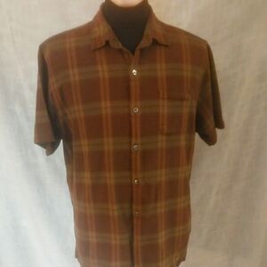 Van Heusen Green and Brown Casual Button Down Shirt